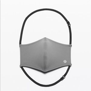 NIB Lululemon Face Mask Asphalt Grey